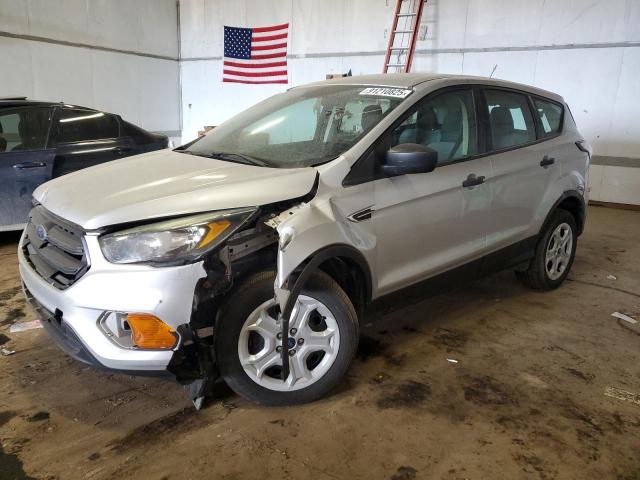 91210825 :رقم المزاد ، 1FMCU0F73JUA32887 vin ، 2018 Ford Escape مزاد بيع