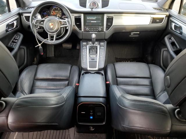 86768295 :رقم المزاد ، WP1AF2A55HLB61820 vin ، 2017 Porsche Macan مزاد بيع