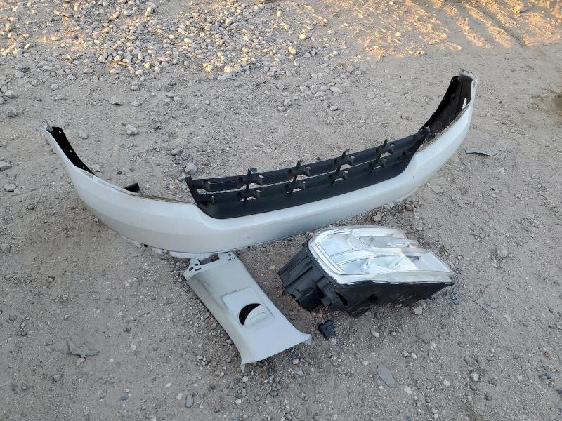 92376825 :رقم المزاد ، 3FTTW8E96NRB00399 vin ، 2022 Ford Maverick X مزاد بيع