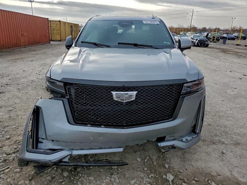 Продажа на аукционе авто 2024 Cadillac Escalade E, vin: 1GYS4PKL2RR306424, номер лота: 93748975