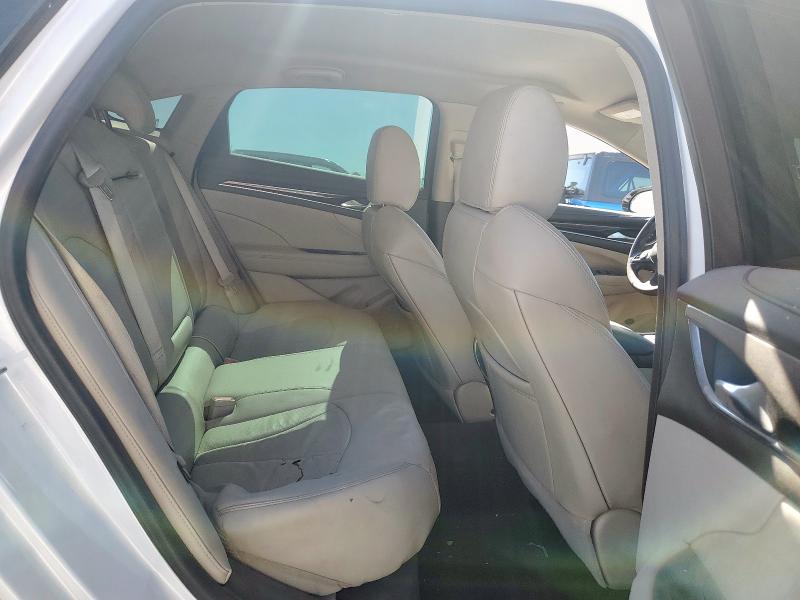 Продаж на аукціоні авто 2017 Buick Lacrosse, vin: 1G4ZP5SS2HU135186, номер лоту: 92201505