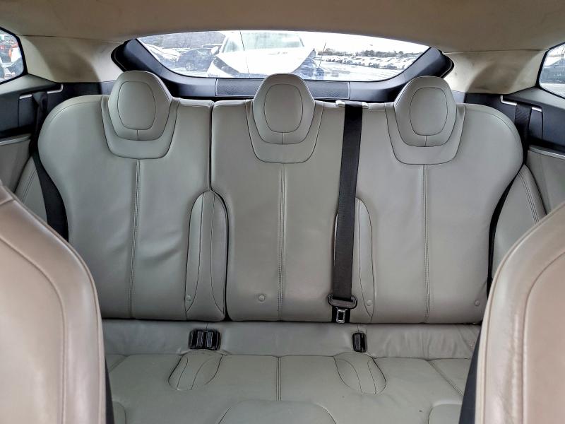 2013 Tesla Model S მანქანა იყიდება აუქციონზე, vin: 5YJSA1CG1DFP04719, აუქციონის ნომერი: 93536635