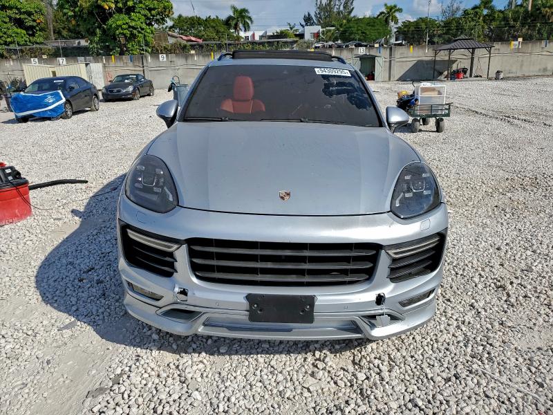 Продаж на аукціоні авто 2017 Porsche Cayenne, vin: WP1AD2A23HLA82321, номер лоту: 94309295