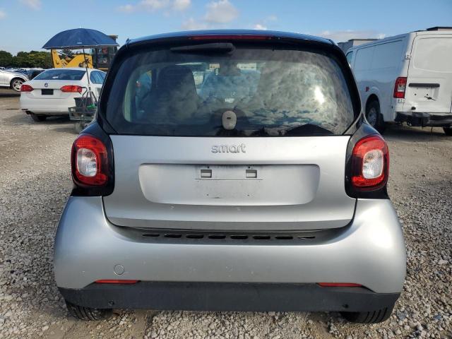 2016 Smart Fortwo მანქანა იყიდება აუქციონზე, vin: WMEFJ5DA3GK076996, აუქციონის ნომერი: 90597645