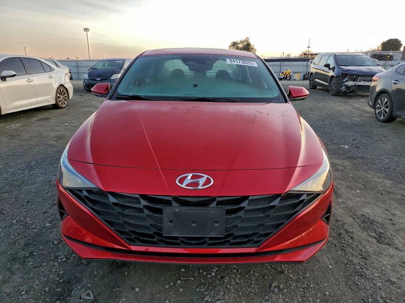 94173825 :رقم المزاد ، 5NPLM4AG7MH051587 vin ، 2021 Hyundai Elantra Se مزاد بيع