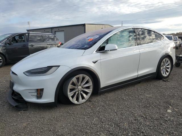 Продажа на аукционе авто 2017 Tesla Model X, vin: 5YJXCAE28HF051278, номер лота: 93075405