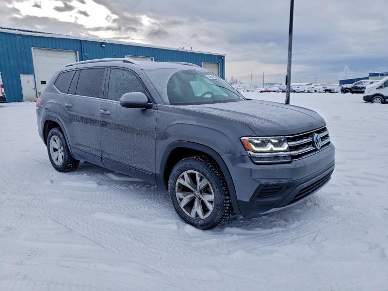 94909775 :رقم المزاد ، 1V2HR2CAXJC501985 vin ، 2018 Volkswagen Atlas مزاد بيع
