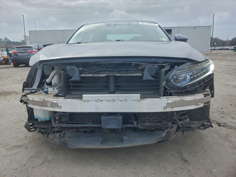 94124955 :رقم المزاد ، 1HGCV3F49KA012656 vin ، 2019 Honda Accord مزاد بيع