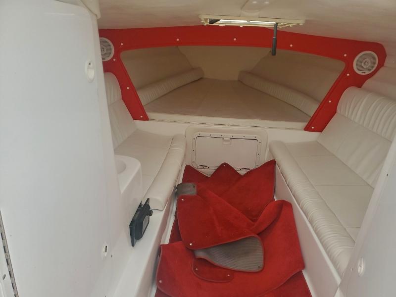 94333315 :رقم المزاد ، PJY30309B900 vin ، 2000 Boat Boat مزاد بيع