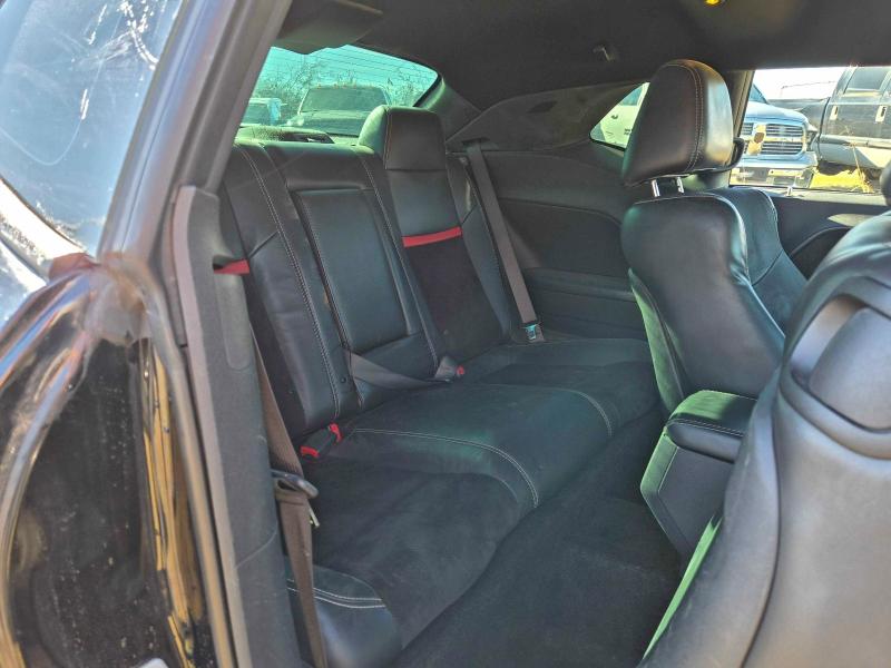 94736555 :رقم المزاد ، 2C3CDYCJ7CH284302 vin ، 2012 Dodge Challenger مزاد بيع