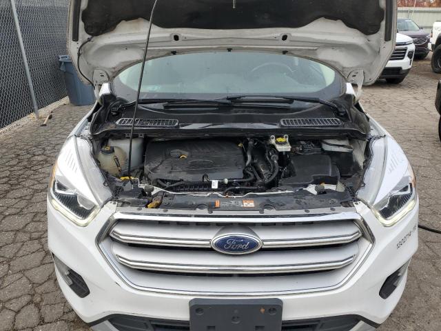 91031945 :رقم المزاد ، 1FMCU9HD0JUD23662 vin ، 2018 Ford Escape مزاد بيع