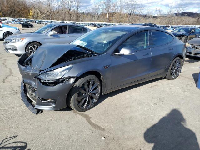 91428385 :رقم المزاد ، 5YJ3E1EB1JF083049 vin ، 2018 Tesla Model 3 مزاد بيع