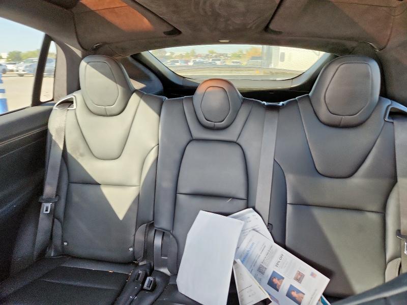 92378865 :رقم المزاد ، 5YJXCAE20JF112872 vin ، 2018 Tesla Model X مزاد بيع