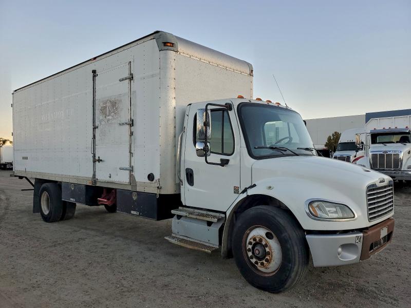 Продаж на аукціоні авто 2013 Freightliner M2 106 Med, vin: 1FVACWDU0DHBZ6869, номер лоту: 94743745