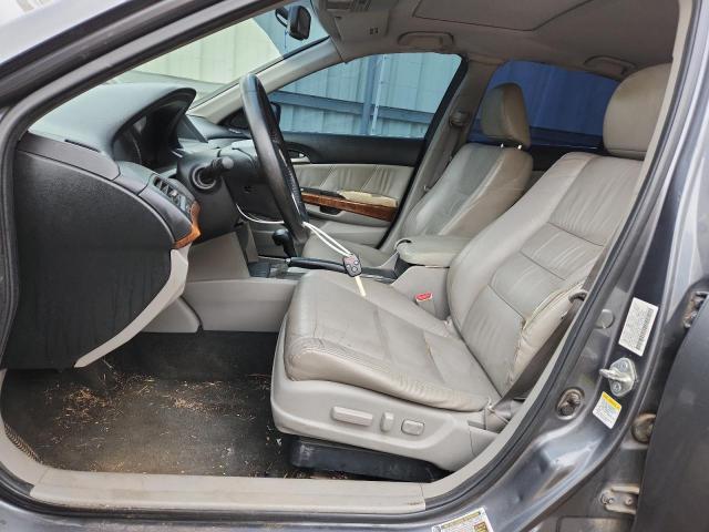 92674075 :رقم المزاد ، 1HGCP3F84BA011069 vin ، 2011 Honda Accord مزاد بيع