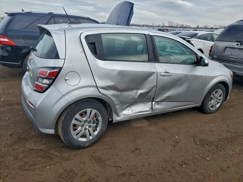93838715 :رقم المزاد ، 1G1JG6SB9L4128633 vin ، 2020 Chevrolet Sonic مزاد بيع