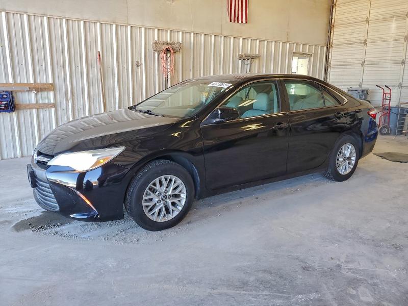 93730975 :رقم المزاد ، 4T1BF1FK6HU351808 vin ، 2017 Toyota Camry Le مزاد بيع