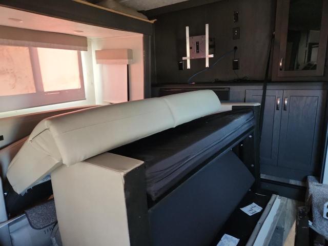 Продаж на аукціоні авто 2025 Coach Brookstone, vin: 5ZT3BKZB4SA331814, номер лоту: 97678575