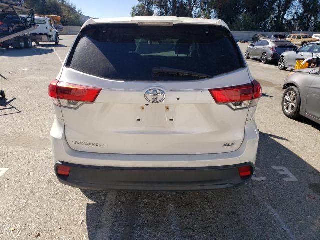 Продажа на аукционе авто 2019 Toyota Highlander, vin: 5TDKZRFH2KS562546, номер лота: 87380775