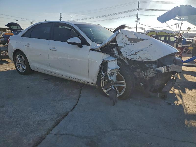94495065 :رقم المزاد ، WAUGNAF47HN018717 vin ، 2017 Audi A4 مزاد بيع
