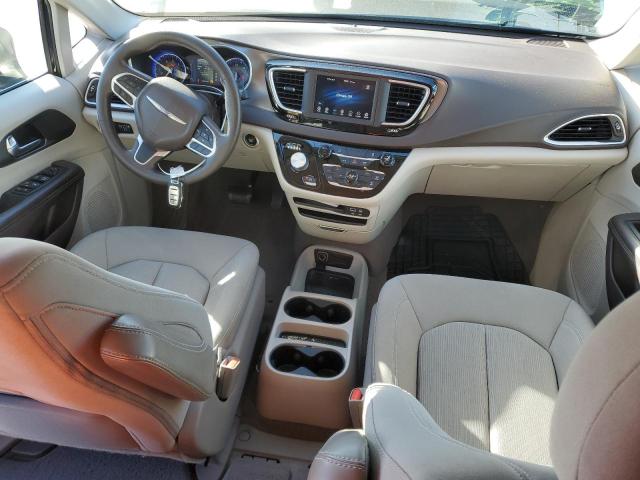 92093755 :رقم المزاد ، 2C4RC1CG4LR131178 vin ، 2020 Chrysler Voyager Lx مزاد بيع