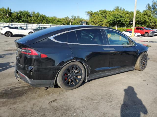 91424845 :رقم المزاد ، 5YJXCDE43KF186128 vin ، 2019 Tesla Model X مزاد بيع