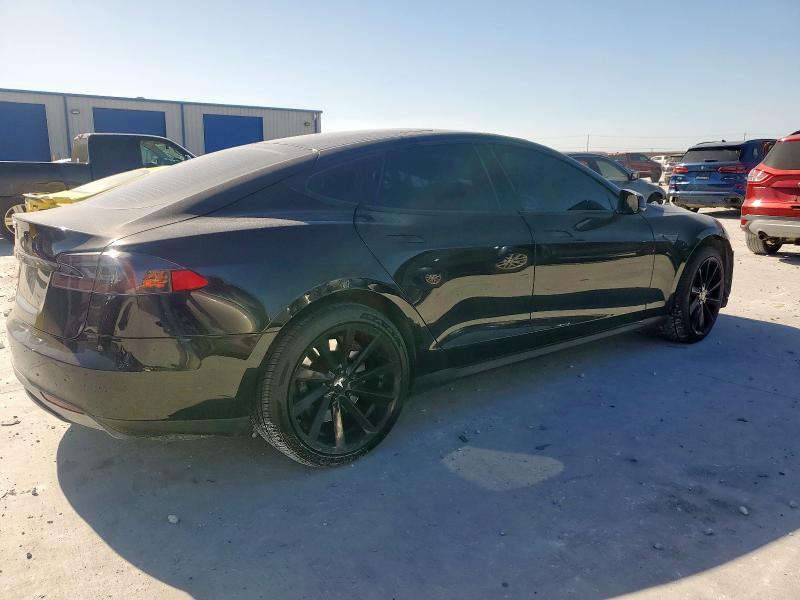 92486275 :رقم المزاد ، 5YJSA1H18EFP29137 vin ، 2014 Tesla Model S مزاد بيع