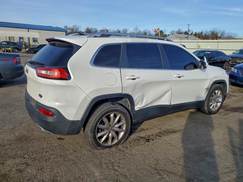 94462755 :رقم المزاد ، 1C4PJMDS5GW215492 vin ، 2016 Jeep Cherokee مزاد بيع