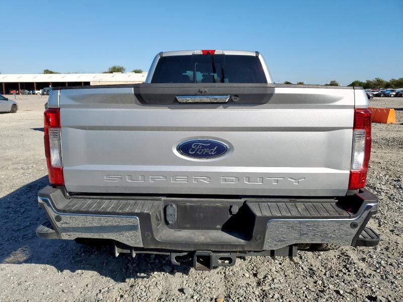91462055 :رقم المزاد ، 1FT8W3DT9JEB16339 vin ، 2018 Ford F350 مزاد بيع