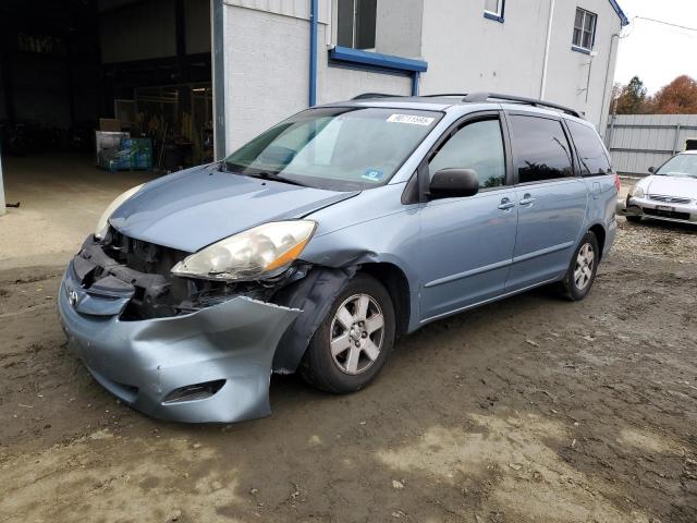 Продаж на аукціоні авто 2010 Toyota Sienna, vin: 5TDKK4CC8AS322030, номер лоту: 90711595