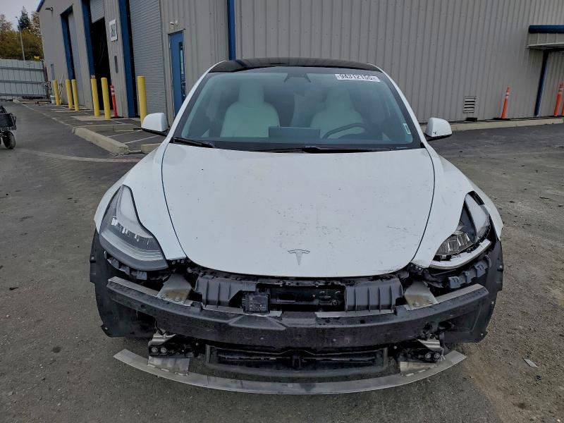 94312155 :رقم المزاد ، 5YJ3E1EB9MF863191 vin ، 2021 Tesla Model 3 مزاد بيع