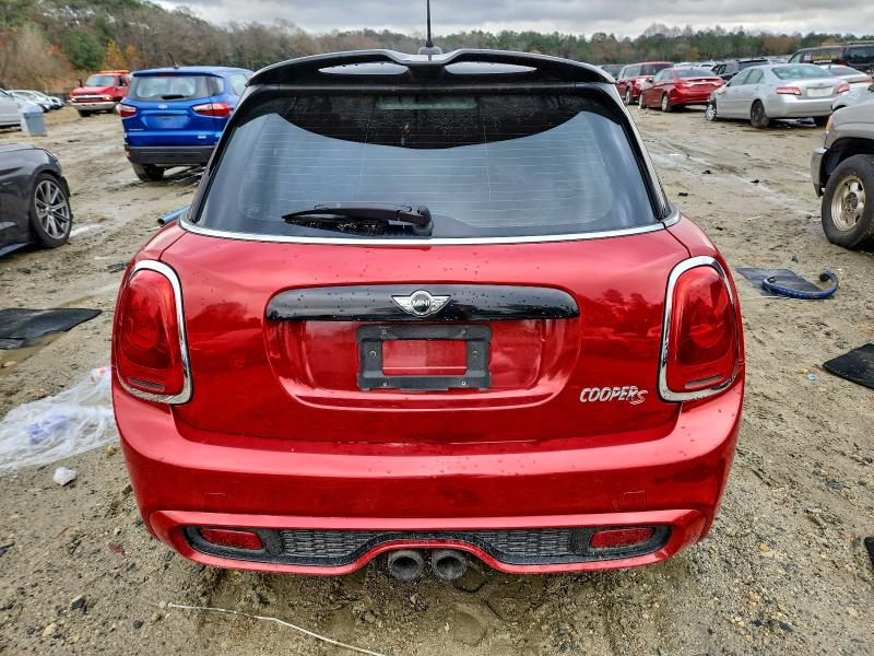 Продажа на аукционе авто 2016 Mini Cooper, vin: WMWXU3C5XG2D27547, номер лота: 93715085