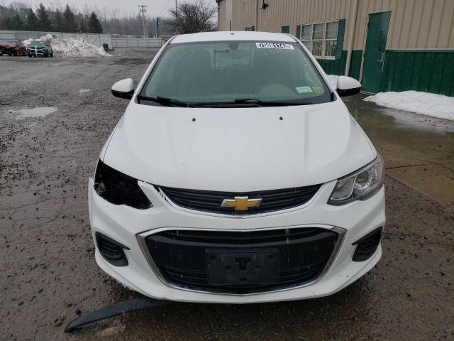 75881143 :رقم المزاد ، 1G1JG6SH7J4132925 vin ، 2018 Chevrolet Sonic مزاد بيع
