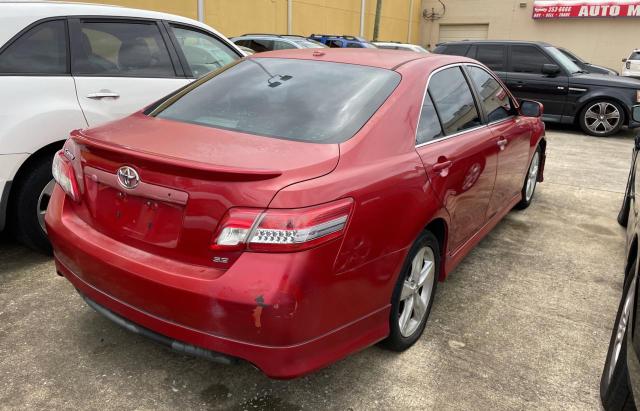 82710593 :رقم المزاد ، 4T1BK3EKXAU114236 vin ، 2010 Toyota Camry Se مزاد بيع