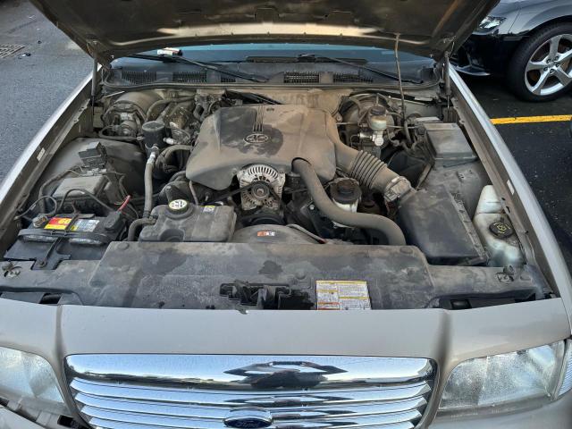 Aukcja sprzedaży 2001 Ford Crown Victoria Lx, vin: 2FAFP74W41X162882, numer aukcji: 82794343
