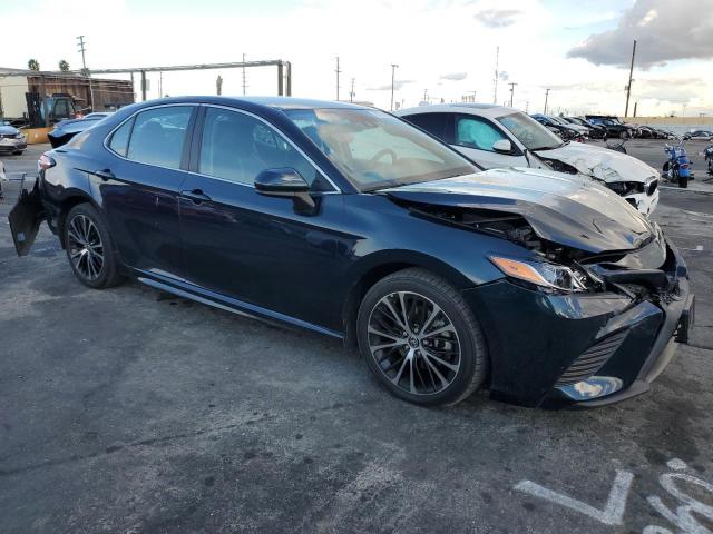 81656613 :رقم المزاد ، 4T1G11AK0LU501965 vin ، 2020 Toyota Camry Se مزاد بيع