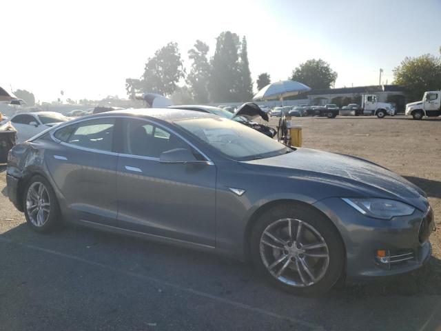 Auction sale of the 2013 Tesla Model S, vin: 5YJSA1CNXDFP28886, lot number: 79556853