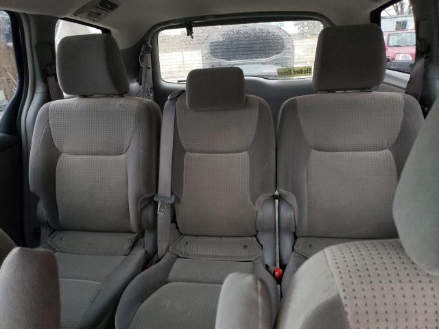 79125693 :رقم المزاد ، 5TDKK4CC0AS291615 vin ، 2010 Toyota Sienna Ce مزاد بيع