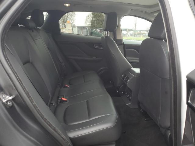 81832123 :رقم المزاد ، SADCJ2BN9HA094226 vin ، 2017 Jaguar F-pace Premium مزاد بيع