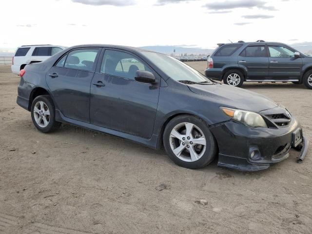 81432183 :رقم المزاد ، 5YFBU4EE9DP203635 vin ، 2013 Toyota Corolla مزاد بيع