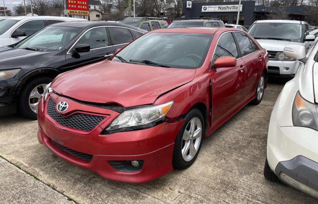 82710593 :رقم المزاد ، 4T1BK3EKXAU114236 vin ، 2010 Toyota Camry Se مزاد بيع