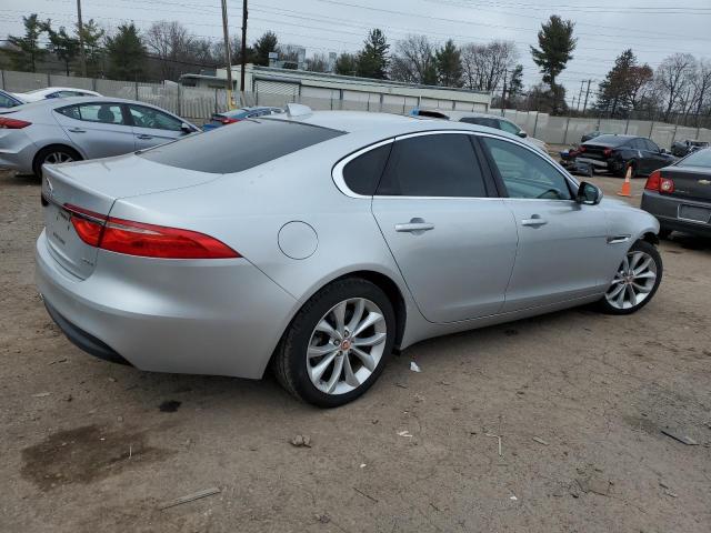81562163 :رقم المزاد ، SAJBD4BN0HCY32463 vin ، 2017 Jaguar Xf Premium مزاد بيع