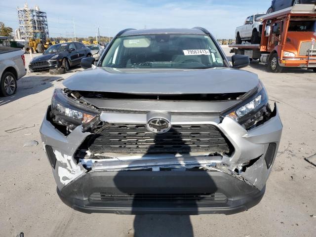 79567413 :رقم المزاد ، 2T3H1RFV1MC111618 vin ، 2021 Toyota Rav4 Le مزاد بيع