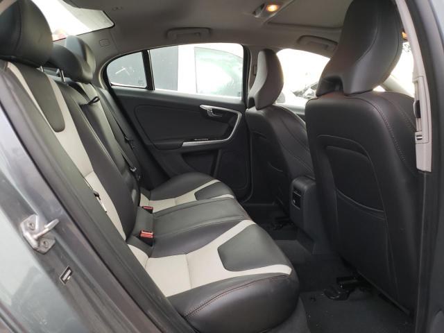 78906103 :رقم المزاد ، YV4612UM1G2000858 vin ، 2016 Volvo S60 Cross Country T5 مزاد بيع