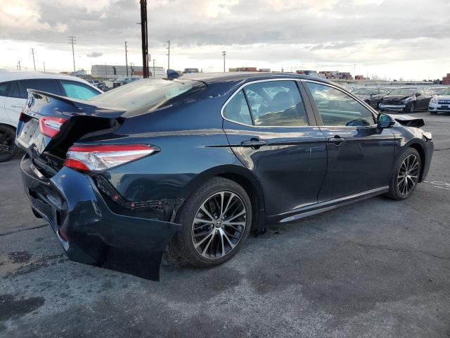 81656613 :رقم المزاد ، 4T1G11AK0LU501965 vin ، 2020 Toyota Camry Se مزاد بيع