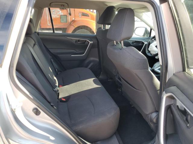 79567413 :رقم المزاد ، 2T3H1RFV1MC111618 vin ، 2021 Toyota Rav4 Le مزاد بيع