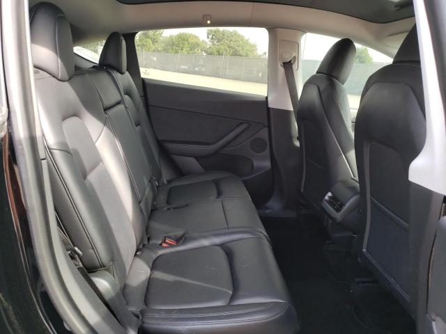 Продаж на аукціоні авто 2021 Tesla Model Y, vin: 5YJYGAEE9MF137910, номер лоту: 81921303