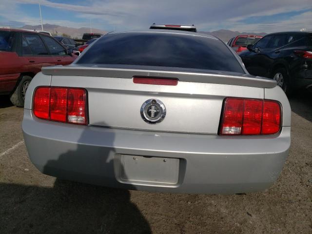 2008 Ford Mustang მანქანა იყიდება აუქციონზე, vin: 1ZVHT80N785196678, აუქციონის ნომერი: 81860623