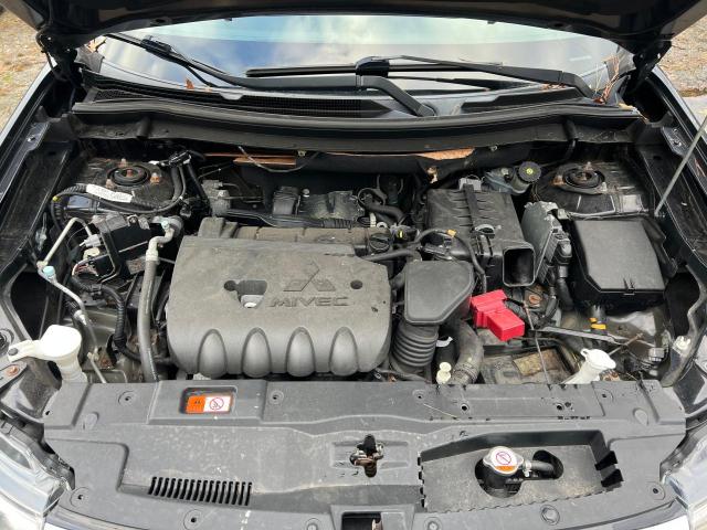 Продаж на аукціоні авто 2015 Mitsubishi Outlander Es, vin: JA4AD2A35FZ002225, номер лоту: 81643393