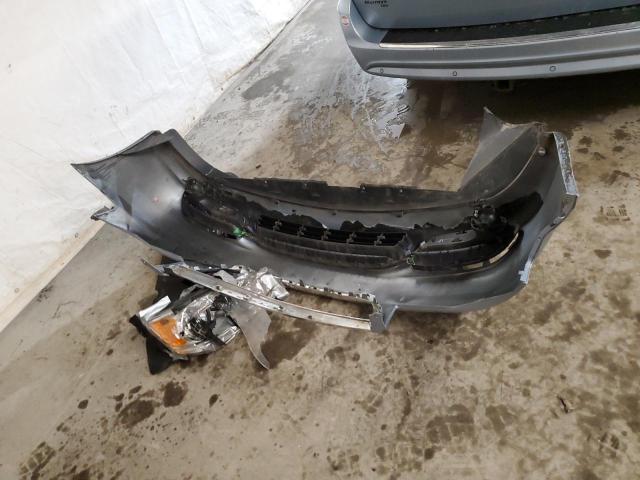 2016 Chrysler Town & Country მანქანა იყიდება აუქციონზე, vin: 2C4RC1CG2GR240437, აუქციონის ნომერი: 86421654